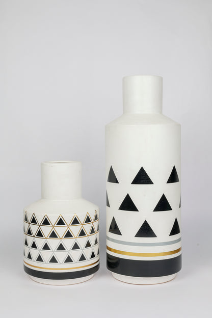 WHITE TRIANGLE VASE