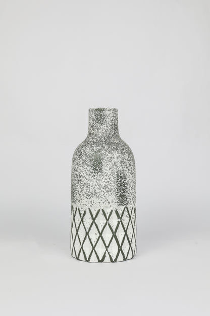 WHITE GREY VASE