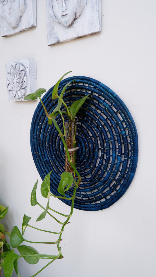 Moonj Spiral Net Wall Decor / Navy Blue